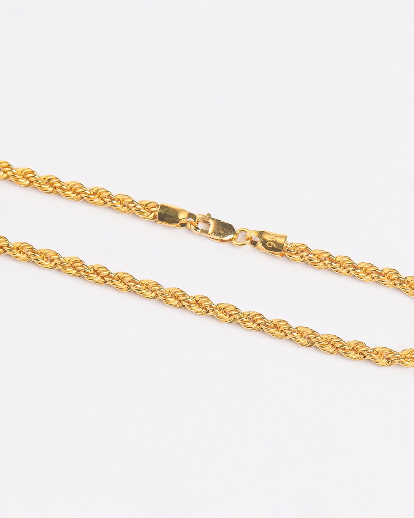 22K Gold Diamond-Cut Flat Figaro Bracelet